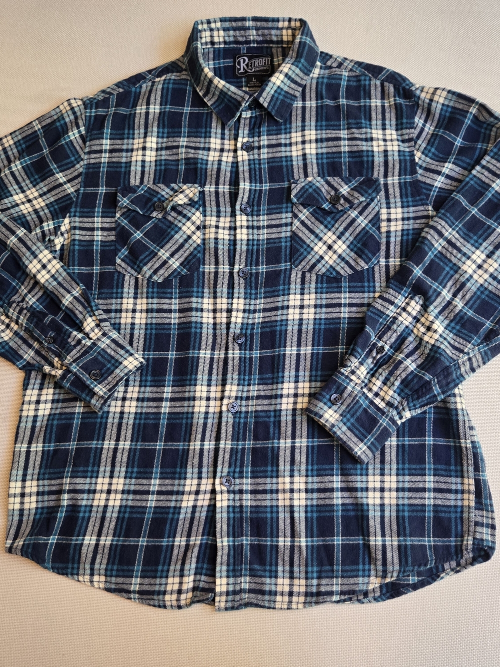 Retrofit Brand Mfg. Men's Large Blue Flannel Button Down Shirt Classic Outdoors